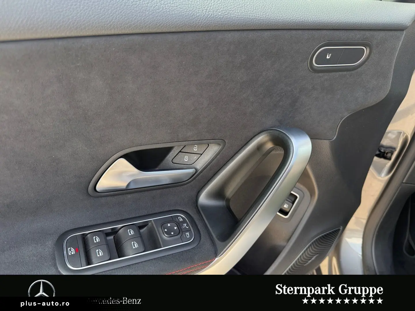 MERCEDES-BENZ A 250 e AMG Pano Distro AHK Multibeam Night 19