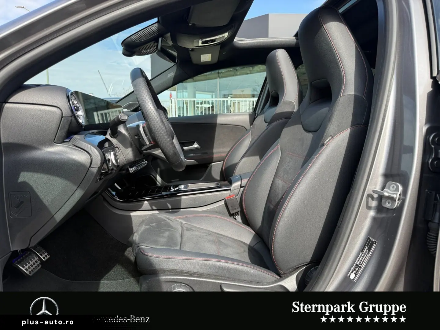 MERCEDES-BENZ A 250 e AMG Pano Distro AHK Multibeam Night 19