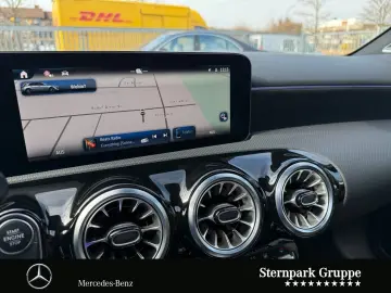 MERCEDES-BENZ A 250 e AMG Pano Distro AHK Multibeam Night 19