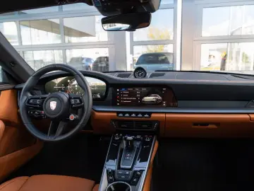 Porsche 911 Carrera 4 S