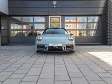 Porsche 911 Carrera 4 S