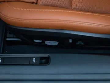 Porsche 911 Carrera 4 S