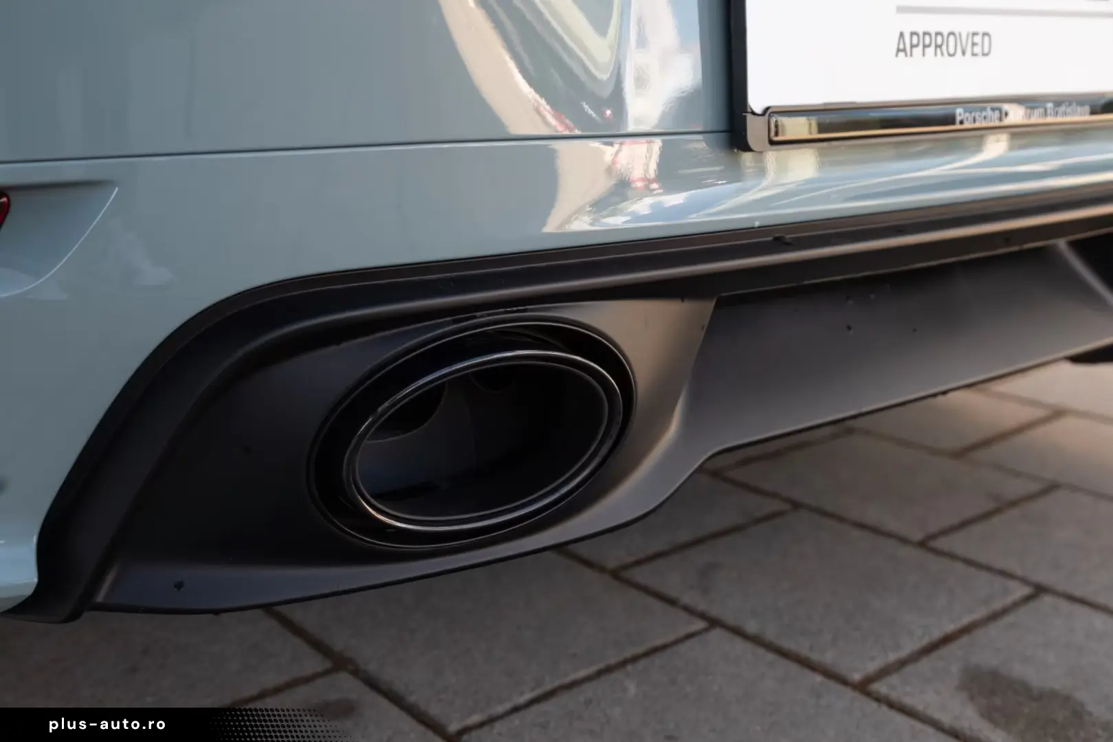 Porsche 911 Carrera 4 S