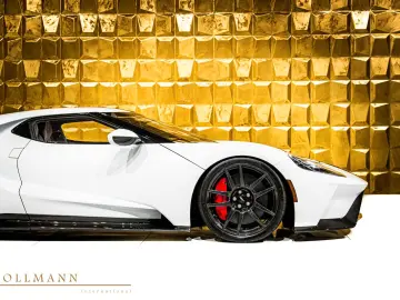 Ford GT LIFT CARBON FIBRE BREMBO CERAMIC BRAKE