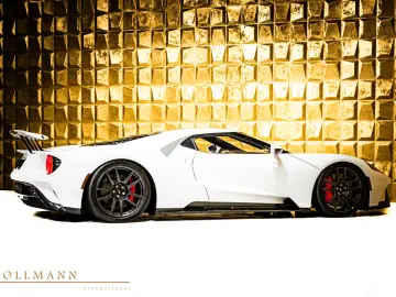 Ford GT LIFT CARBON FIBRE BREMBO CERAMIC BRAKE