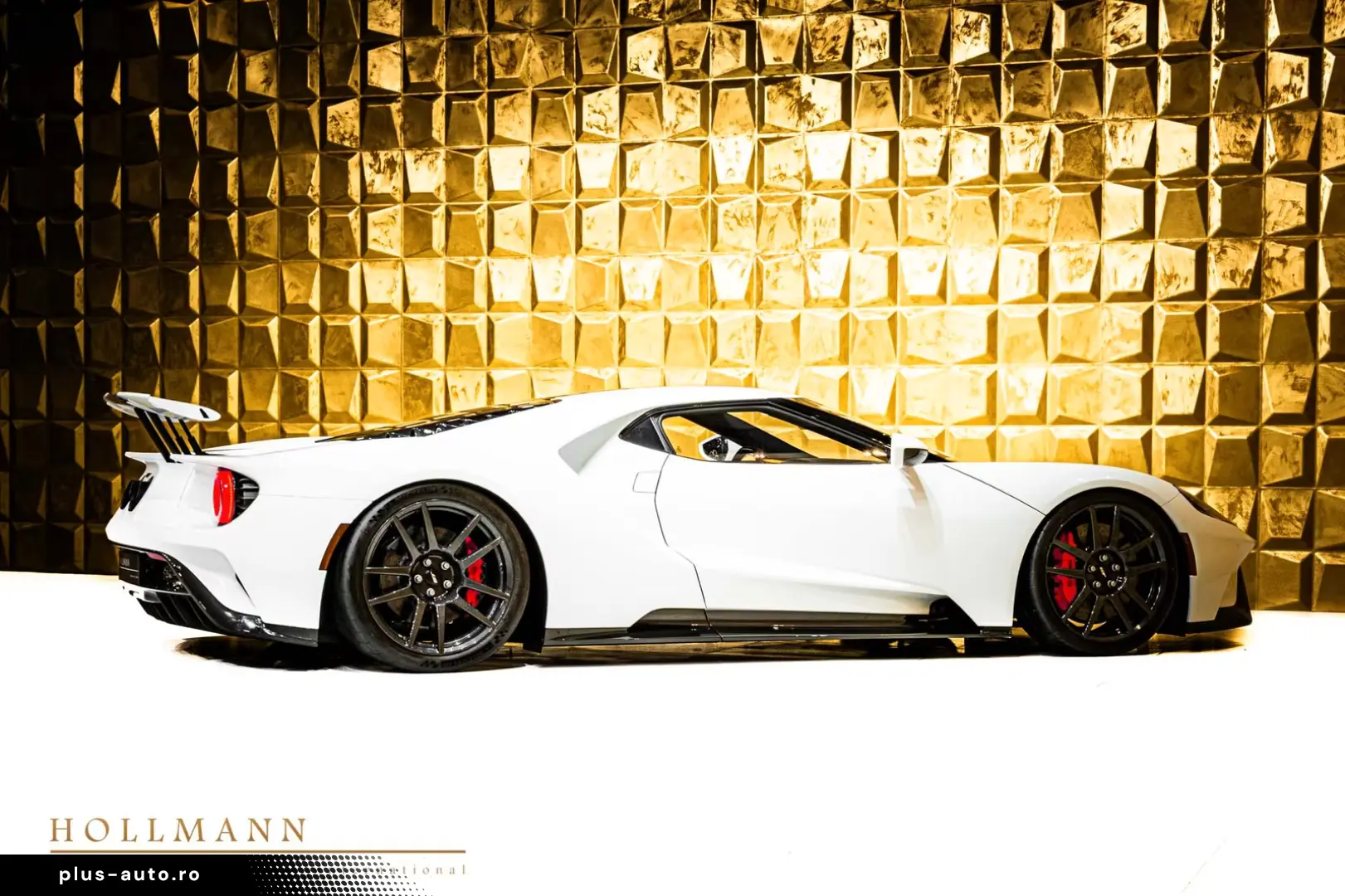 Ford GT LIFT CARBON FIBRE BREMBO CERAMIC BRAKE