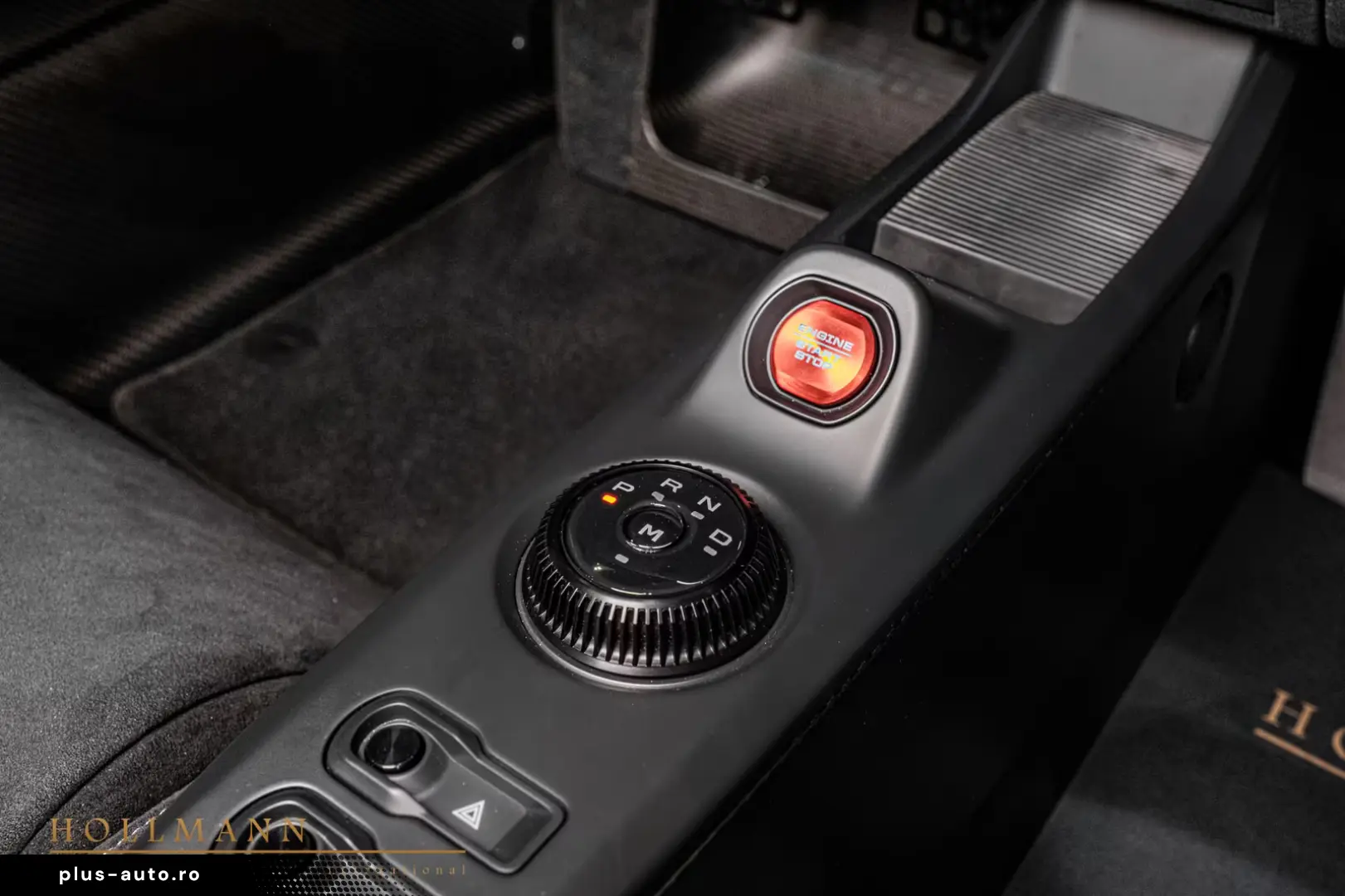 Ford GT LIFT CARBON FIBRE BREMBO CERAMIC BRAKE