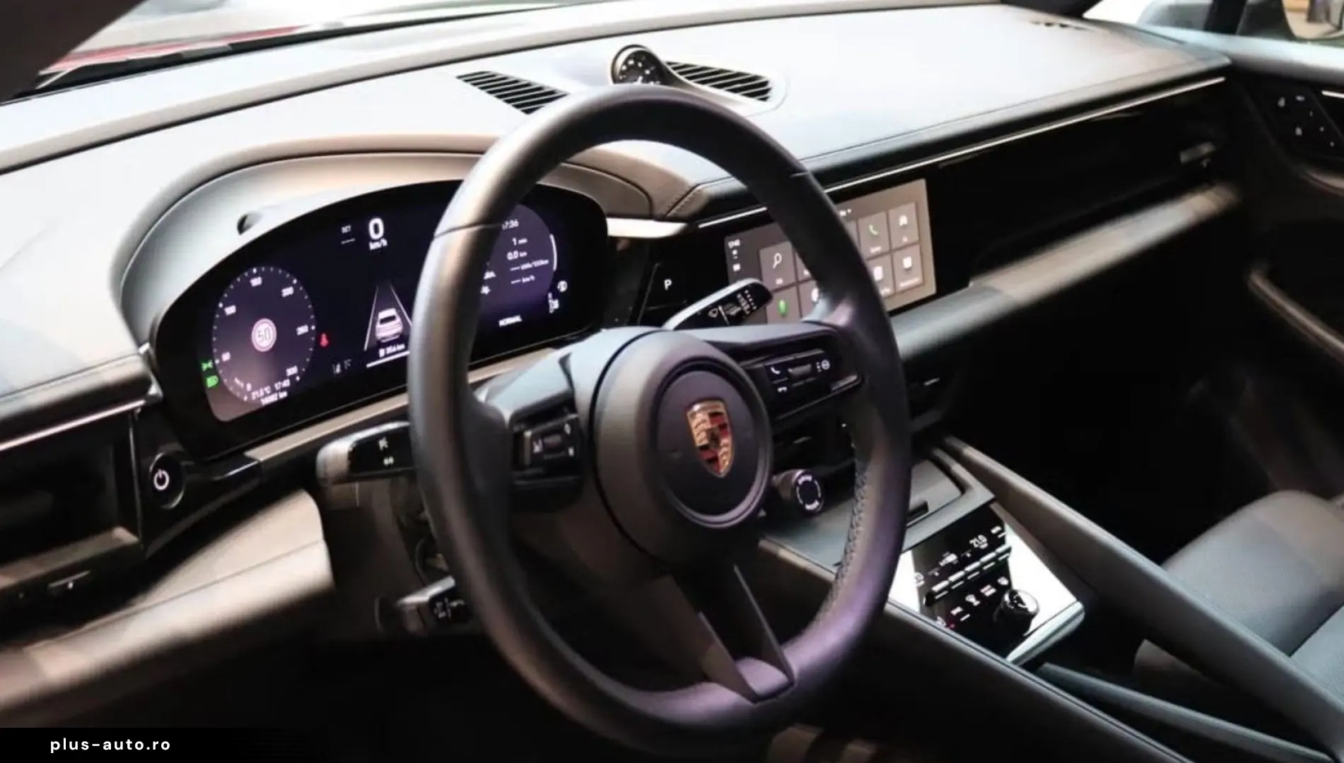 PORSCHE Macan Electric 4