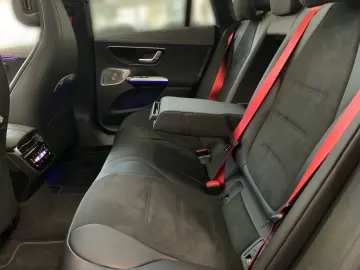 MERCEDES-BENZ AMG EQE 53 4MATIC   NIGHT