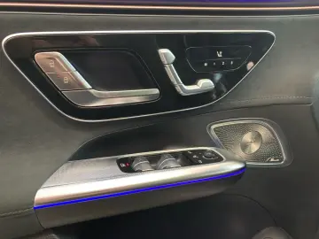 MERCEDES-BENZ AMG EQE 53 4MATIC   NIGHT