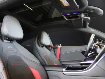 MERCEDES-BENZ CLE 53 AMG 4M Premium Night II Pano 20 Zoll