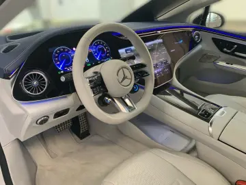 MERCEDES-BENZ AMG EQE 43 4M NIGHT