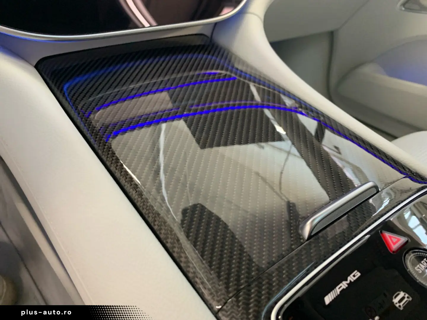 MERCEDES-BENZ AMG EQE 43 4M NIGHT