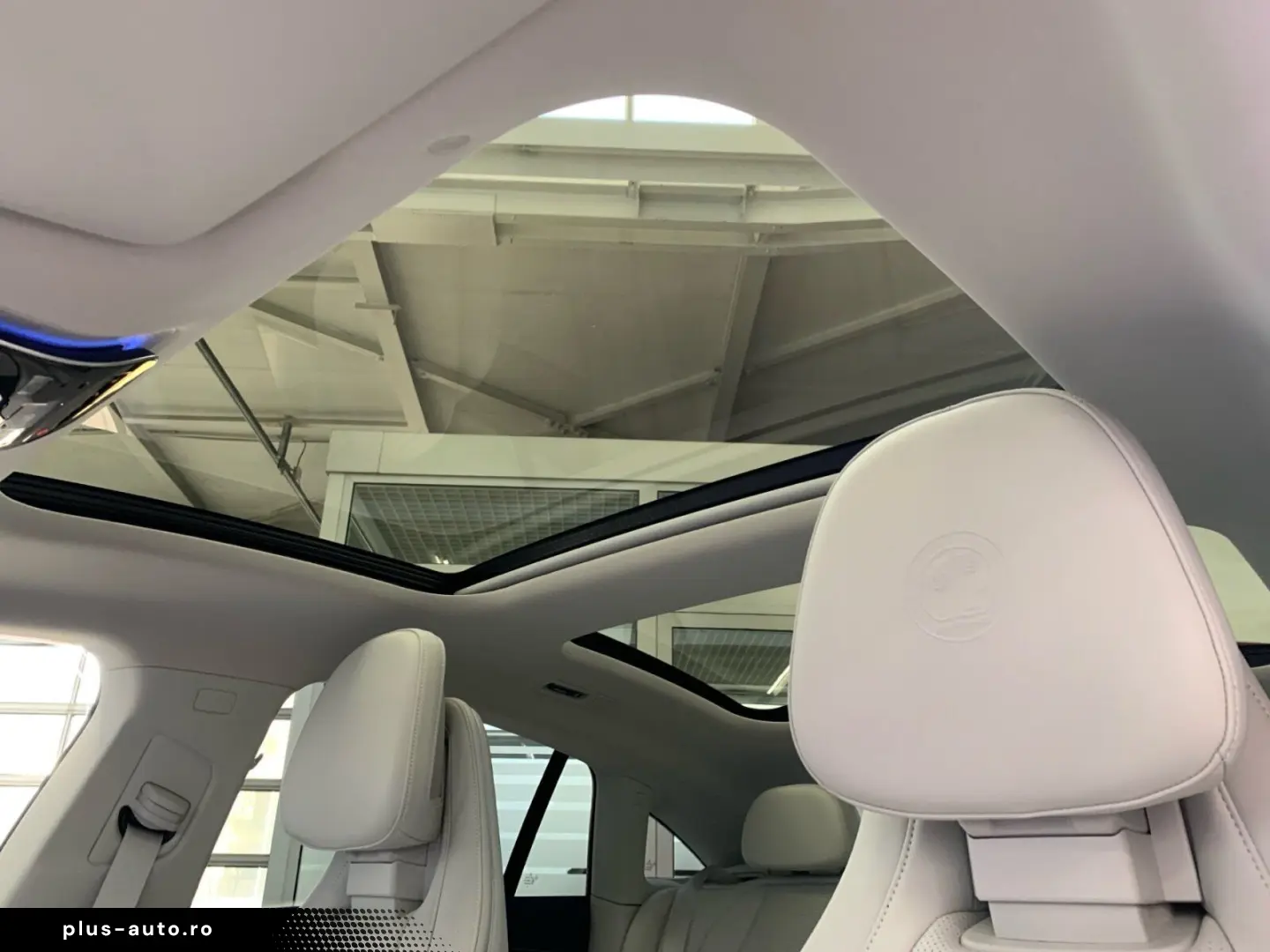 MERCEDES-BENZ AMG EQE 43 4M NIGHT