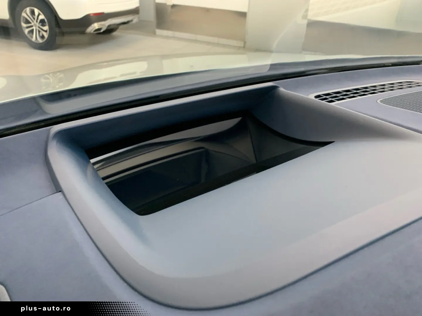 MERCEDES-BENZ AMG EQE 43 4M NIGHT