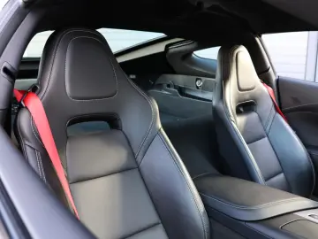 CORVETTE C7 6.2 V8 Stingray Targa