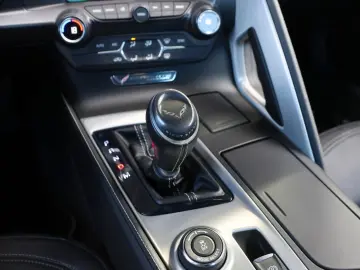 CORVETTE C7 6.2 V8 Stingray Targa