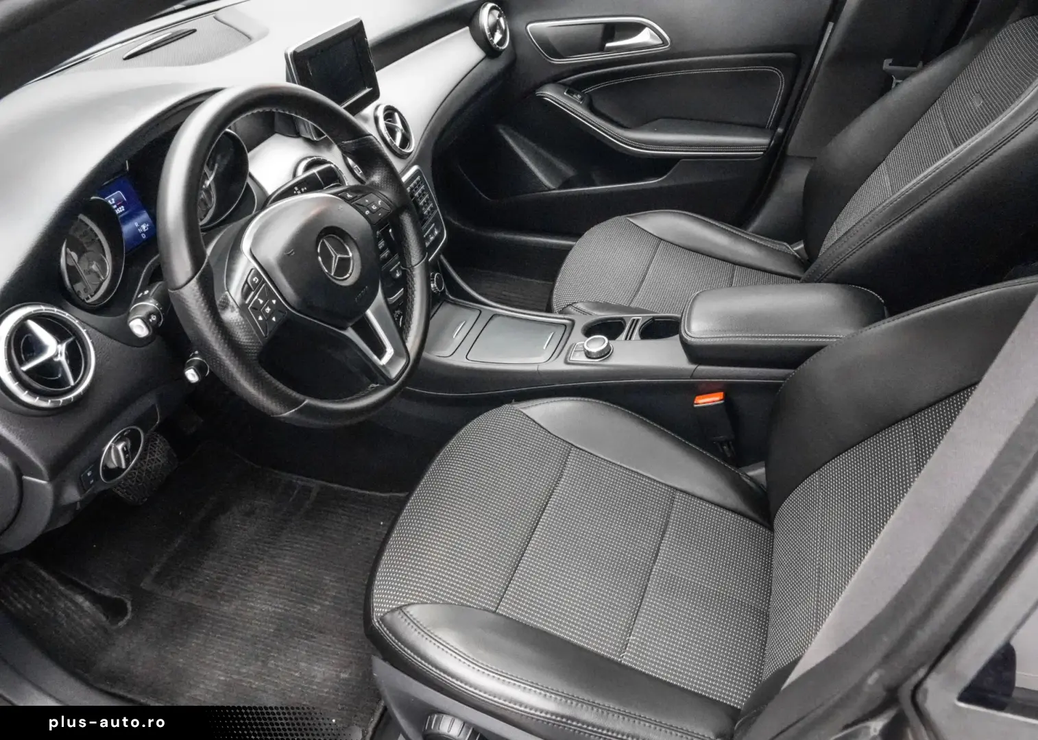 Mercedes-Benz Cla-200 Gen-C117-2013-2018