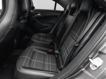 Mercedes-Benz Cla-200 Gen-C117-2013-2018