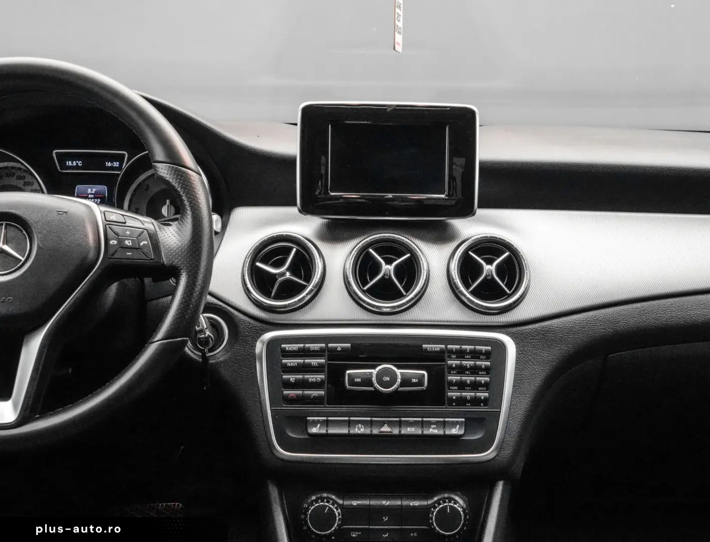 Mercedes-Benz Cla-200 Gen-C117-2013-2018