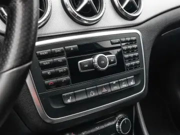 Mercedes-Benz Cla-200 Gen-C117-2013-2018