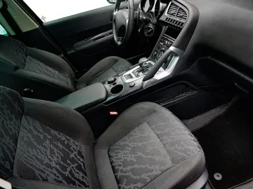 Peugeot 3008 Gen-I-2009-2016