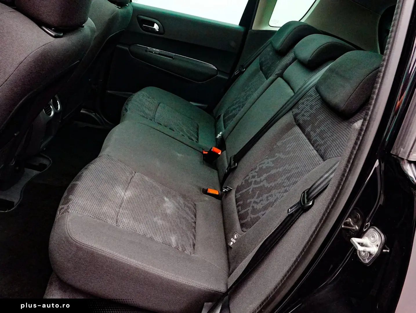 Peugeot 3008 Gen-I-2009-2016