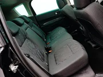 Peugeot 3008 Gen-I-2009-2016