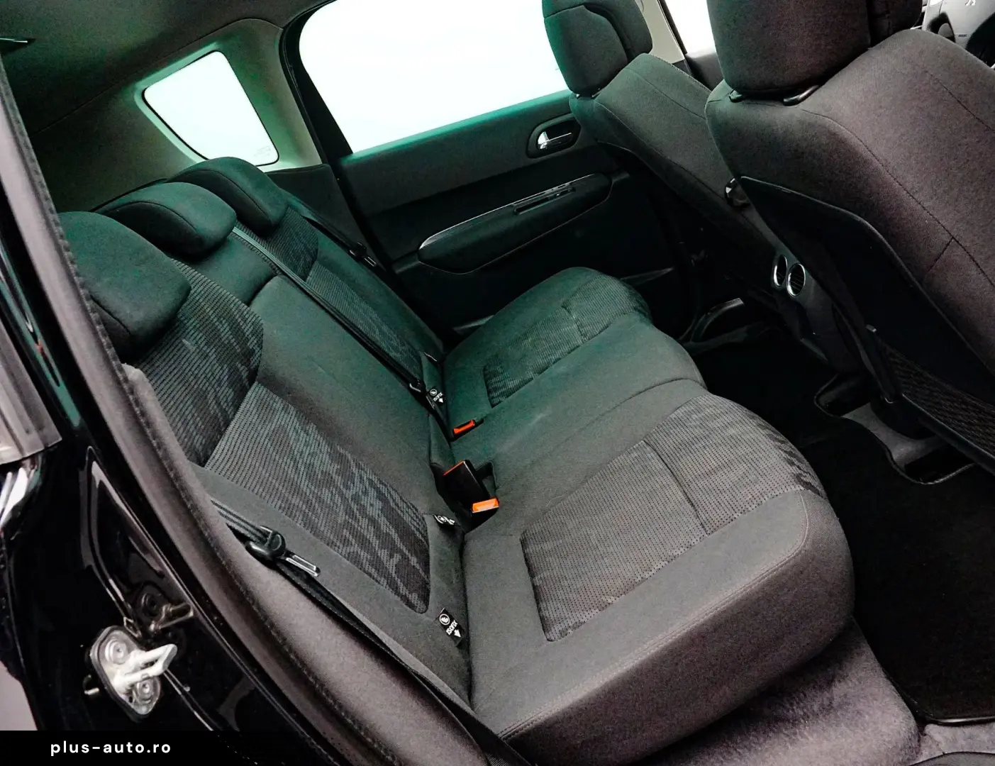 Peugeot 3008 Gen-I-2009-2016