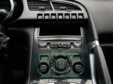 Peugeot 3008 Gen-I-2009-2016