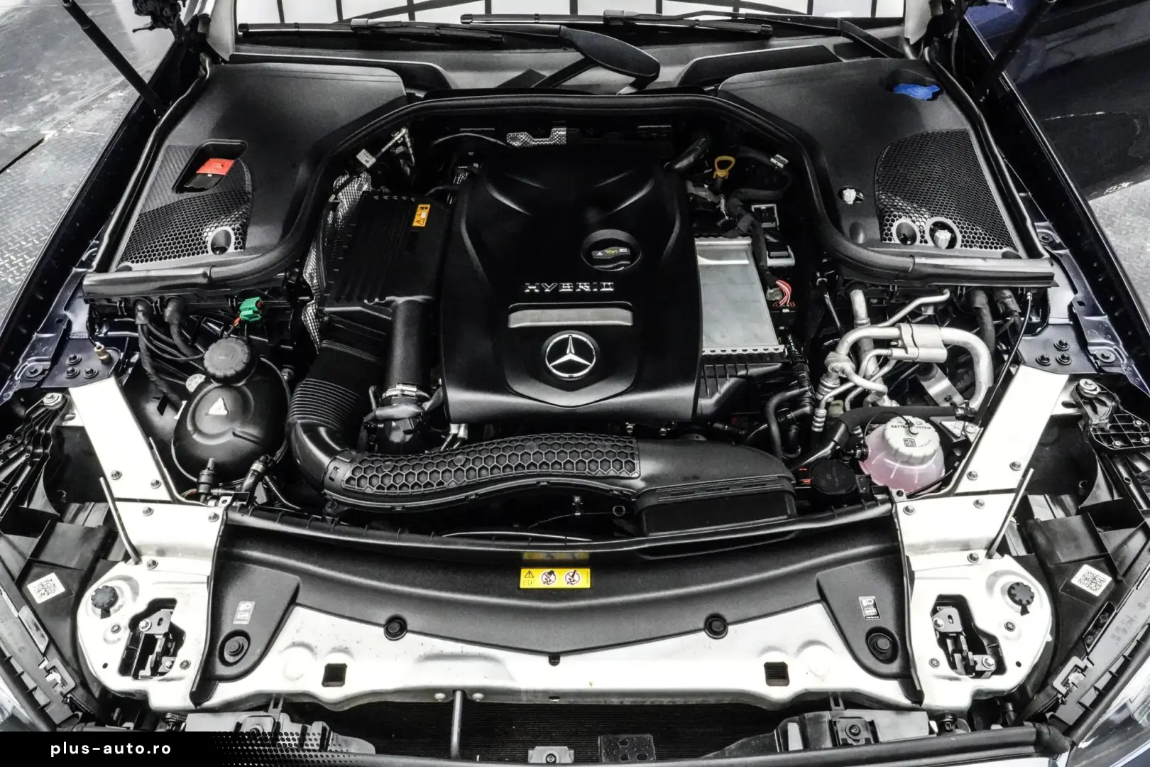 Mercedes-Benz E Gen-W213-2016