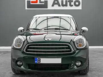 MINI Paceman