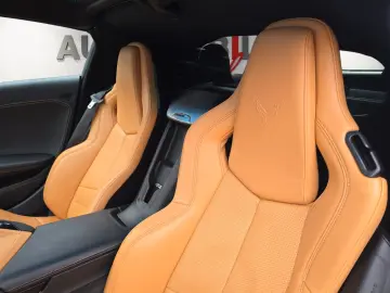 CORVETTE C8 Stingray Coupe 2LT Targa   Forgiato  HUD