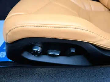 CORVETTE C8 Stingray Coupe 2LT Targa   Forgiato  HUD