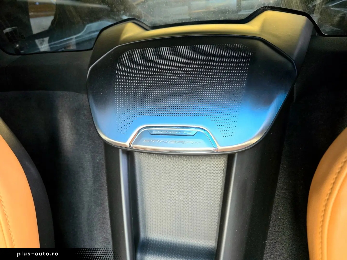 CORVETTE C8 Stingray Coupe 2LT Targa   Forgiato  HUD