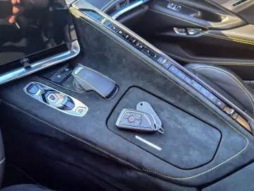 CORVETTE C8 Stingray Targa 3LT Z51 PERFORMANCE TÜV DE LED