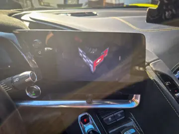 CORVETTE C8 Stingray Targa 3LT Z51 PERFORMANCE TÜV DE LED