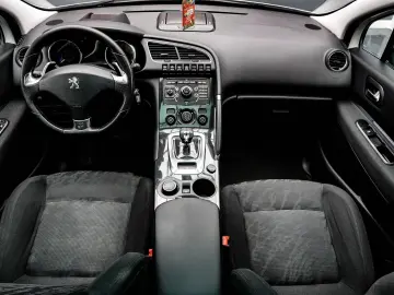 Peugeot 3008 Gen-I-2009-2016