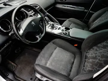 Peugeot 3008 Gen-I-2009-2016