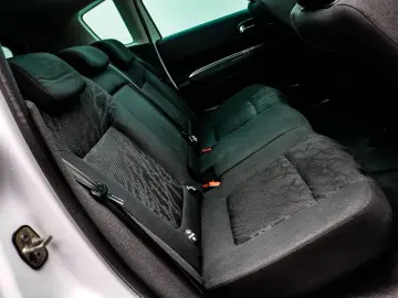 Peugeot 3008 Gen-I-2009-2016