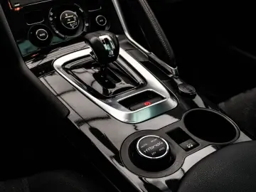 Peugeot 3008 Gen-I-2009-2016