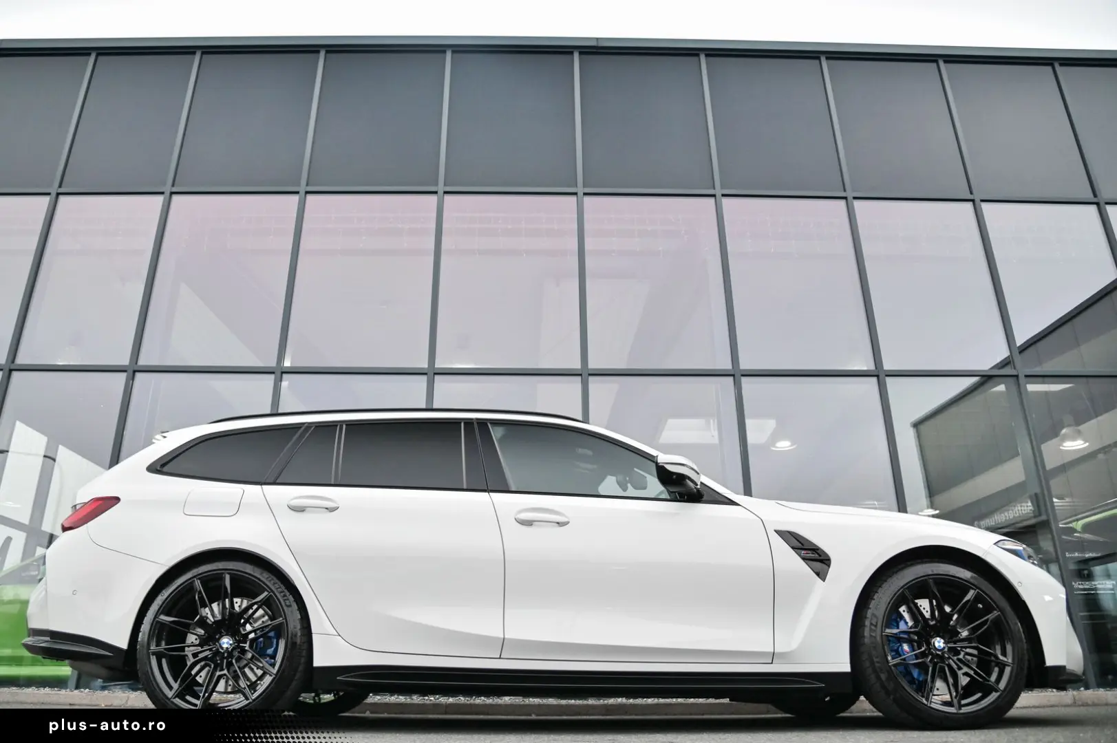 BMW M3 Touring Competition   Carbon  360