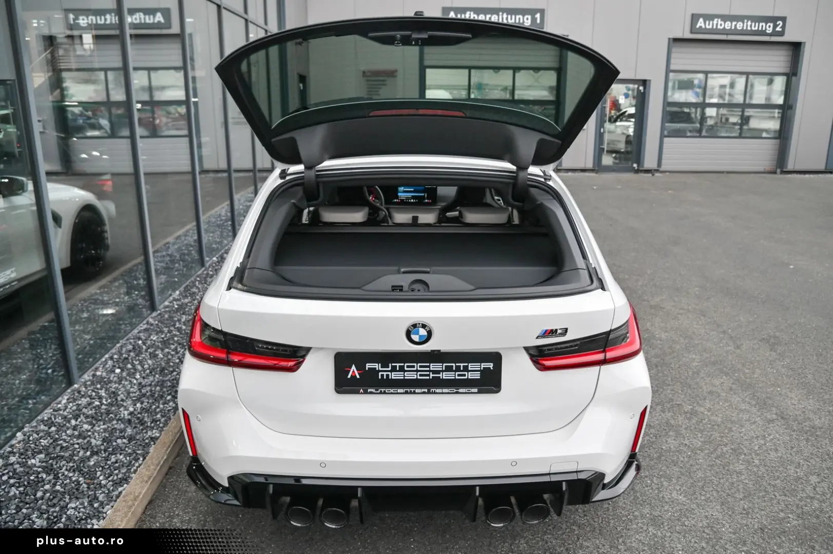 BMW M3 Touring Competition   Carbon  360