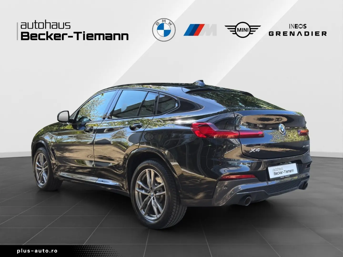 BMW X4 xDrive20i M Paket   HUD   LED   AHK   Panoram