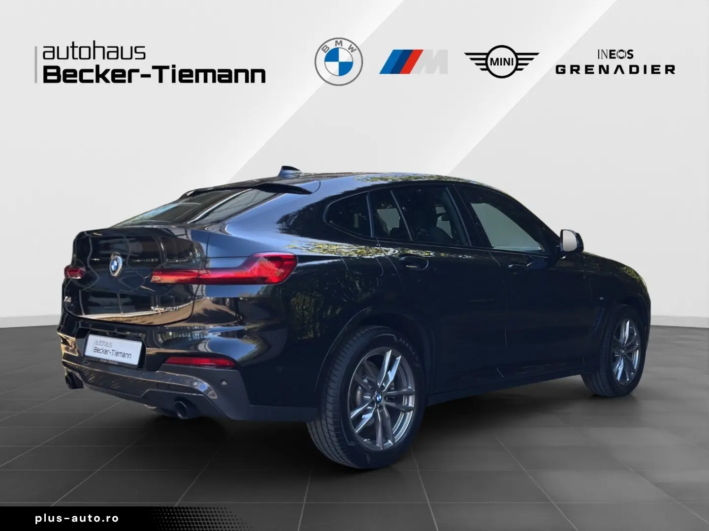 BMW X4 xDrive20i M Paket   HUD   LED   AHK   Panoram