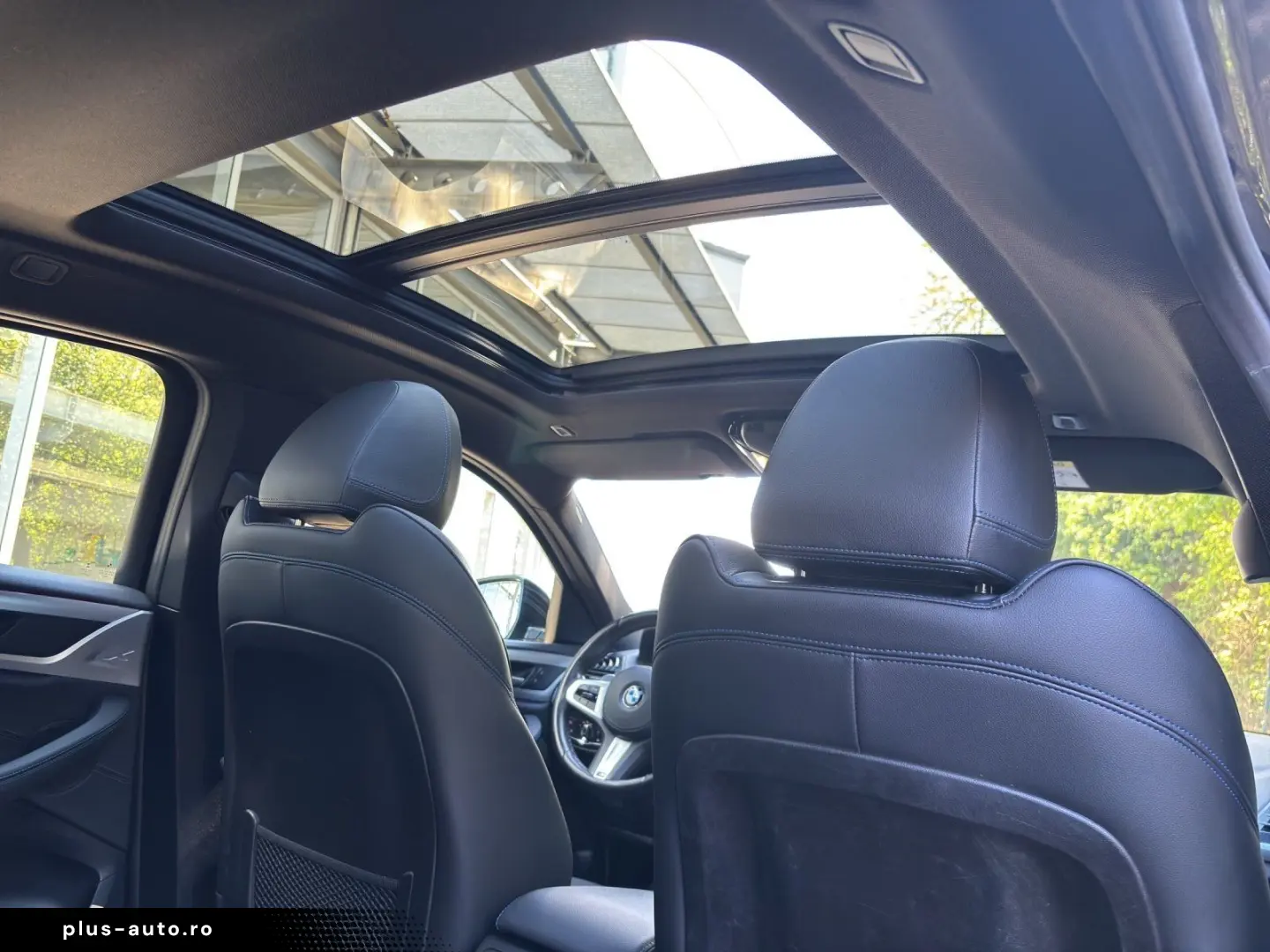 BMW X4 xDrive20i M Paket   HUD   LED   AHK   Panoram