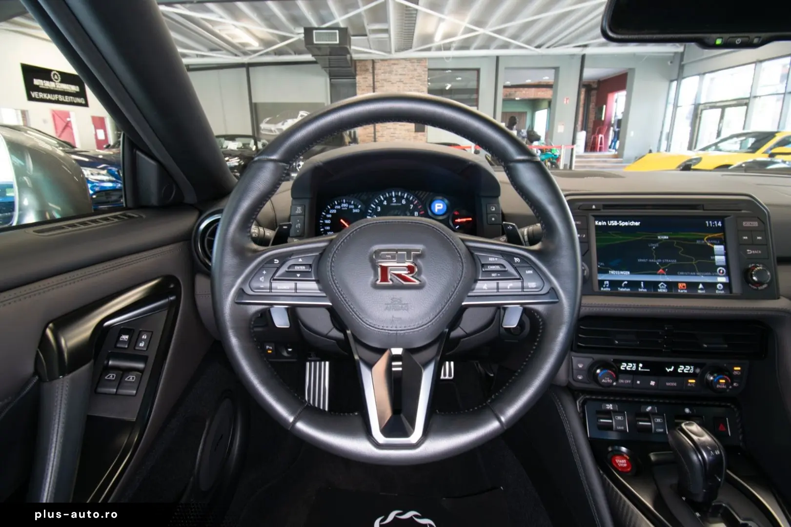 NISSAN GT-R Prestige Edition