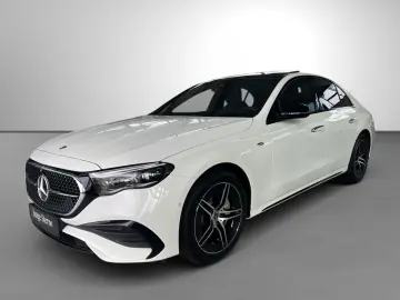 MERCEDES-BENZ E 300 de AMG Night Pano AHK Digital Li&hellip;