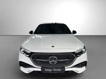 MERCEDES-BENZ E 300 de AMG Night Pano AHK Digital Li&hellip;