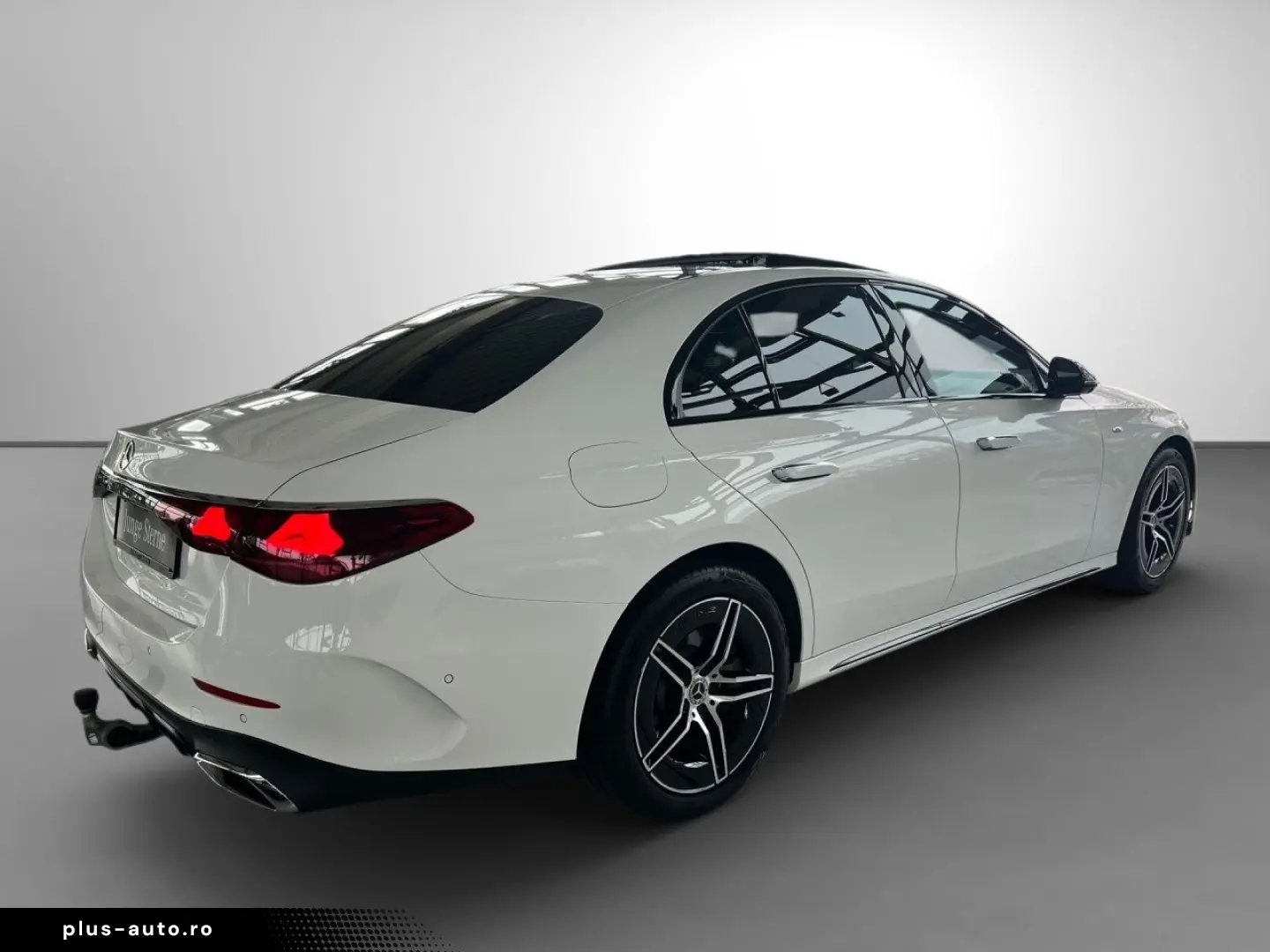 MERCEDES-BENZ E 300 de AMG Night Pano AHK Digital Li&hellip;